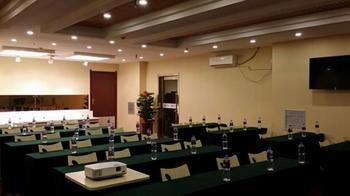 Lantuo Business Hotel Шицзячжуан Экстерьер фото